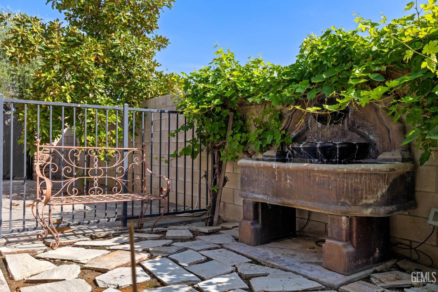 9253 Cortona Court