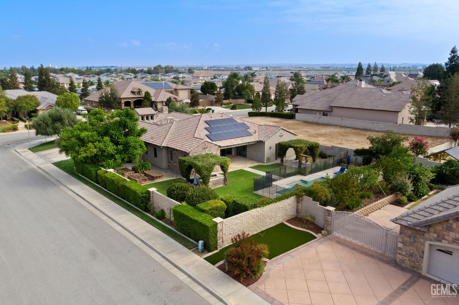 9253 Cortona Court