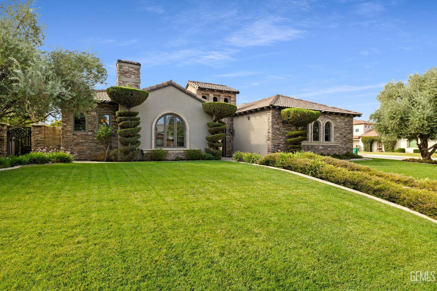 9253 Cortona Court