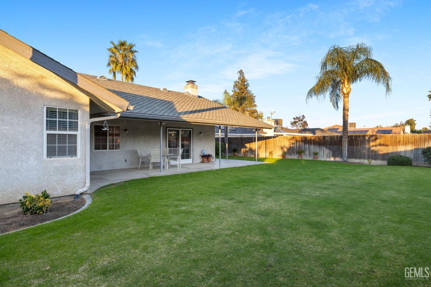 14013 Laverton Avenue
