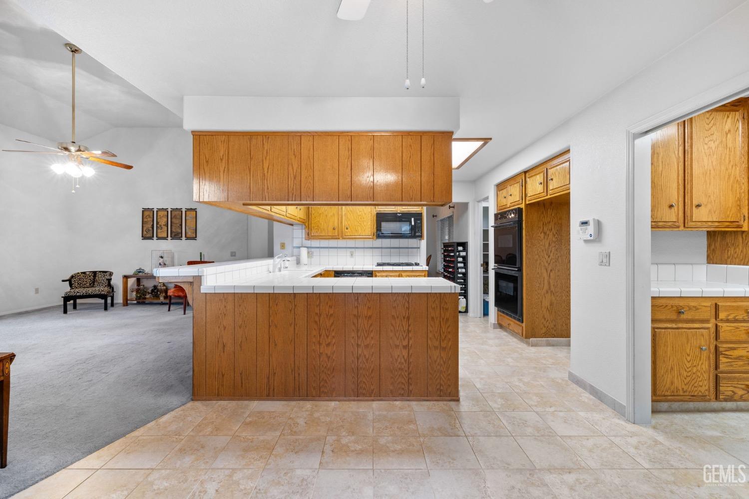14013 Laverton Avenue