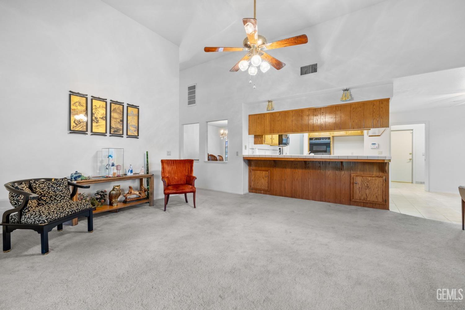 14013 Laverton Avenue