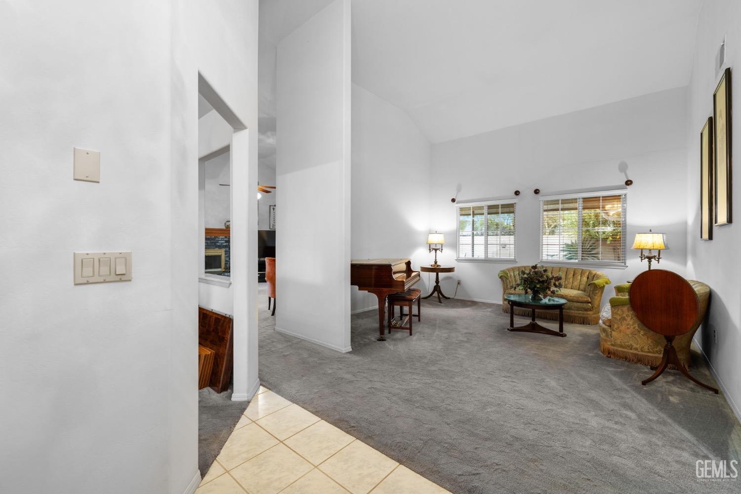 14013 Laverton Avenue
