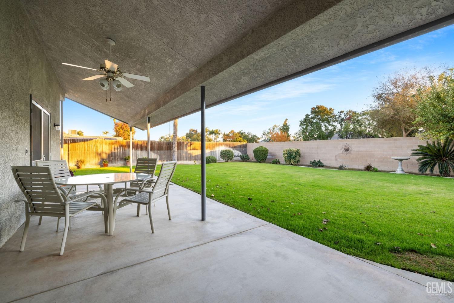 14013 Laverton Avenue