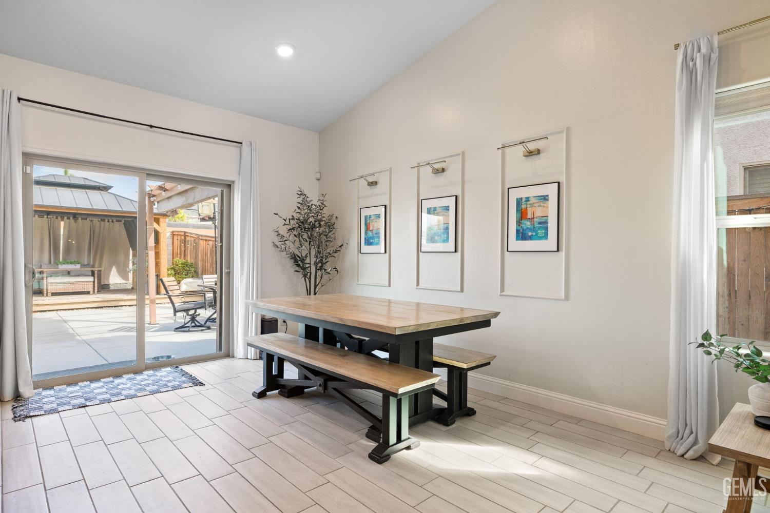 9410 Laurel Ridge Lane