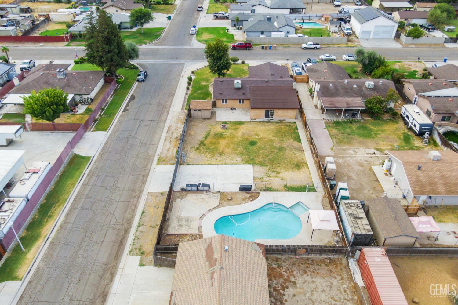 1200 Monique Avenue