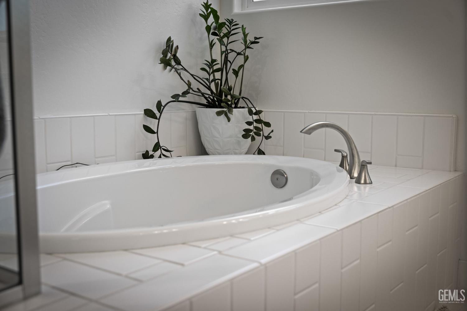 14912 Rutherford Park Avenue