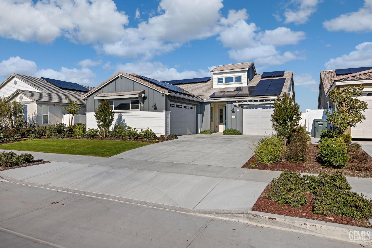 14912 Rutherford Park Avenue