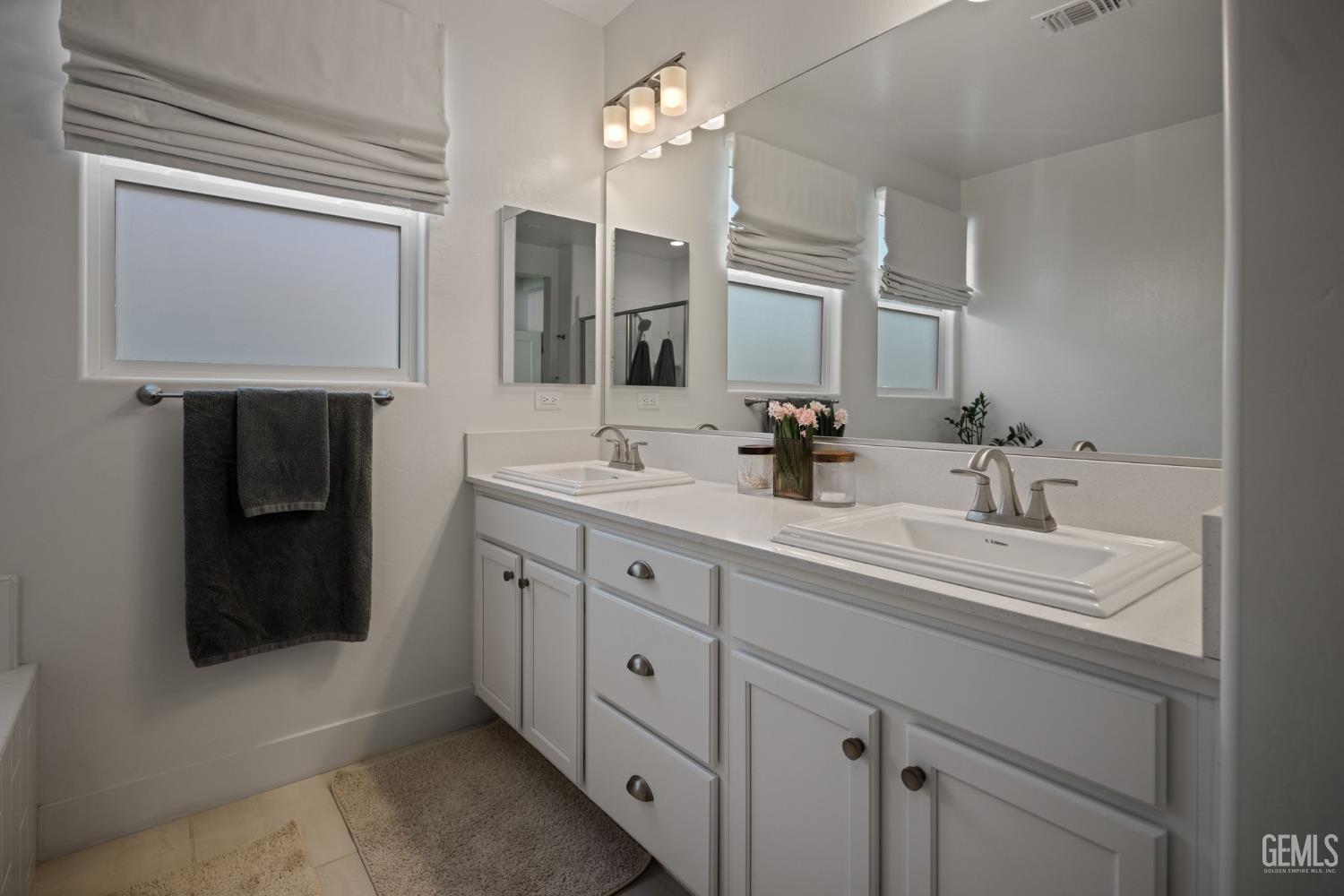 14912 Rutherford Park Avenue