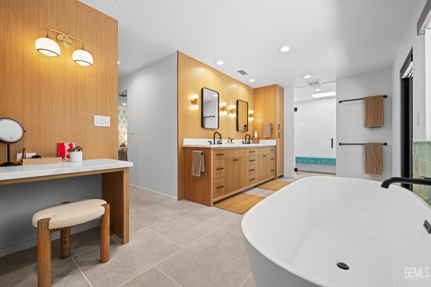 1217 Tam O Shanter Drive