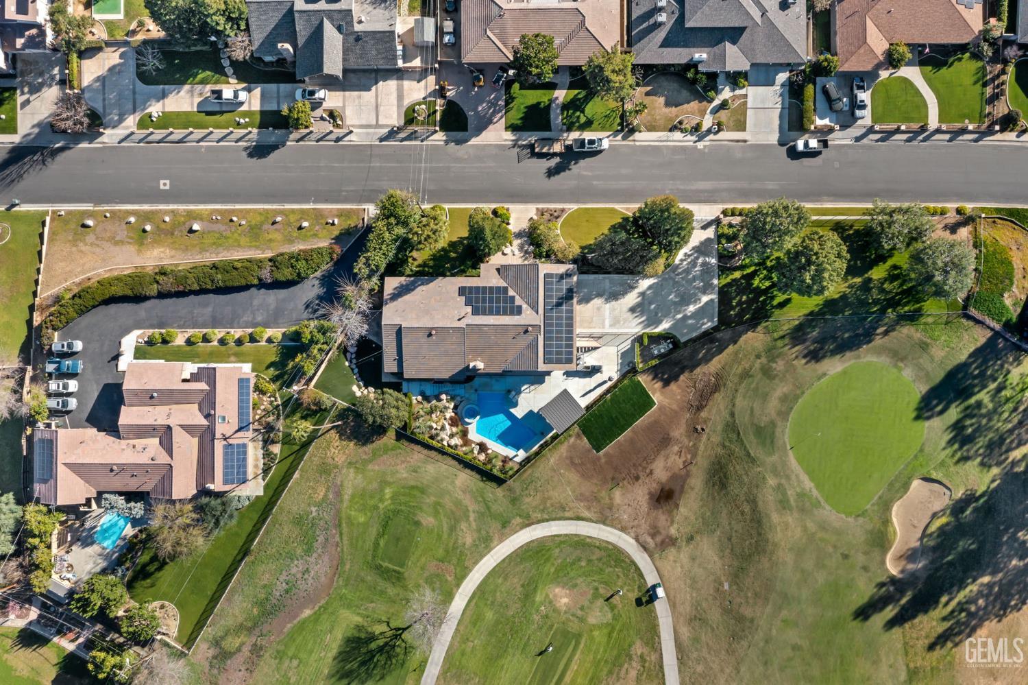 4290 Country Club Drive