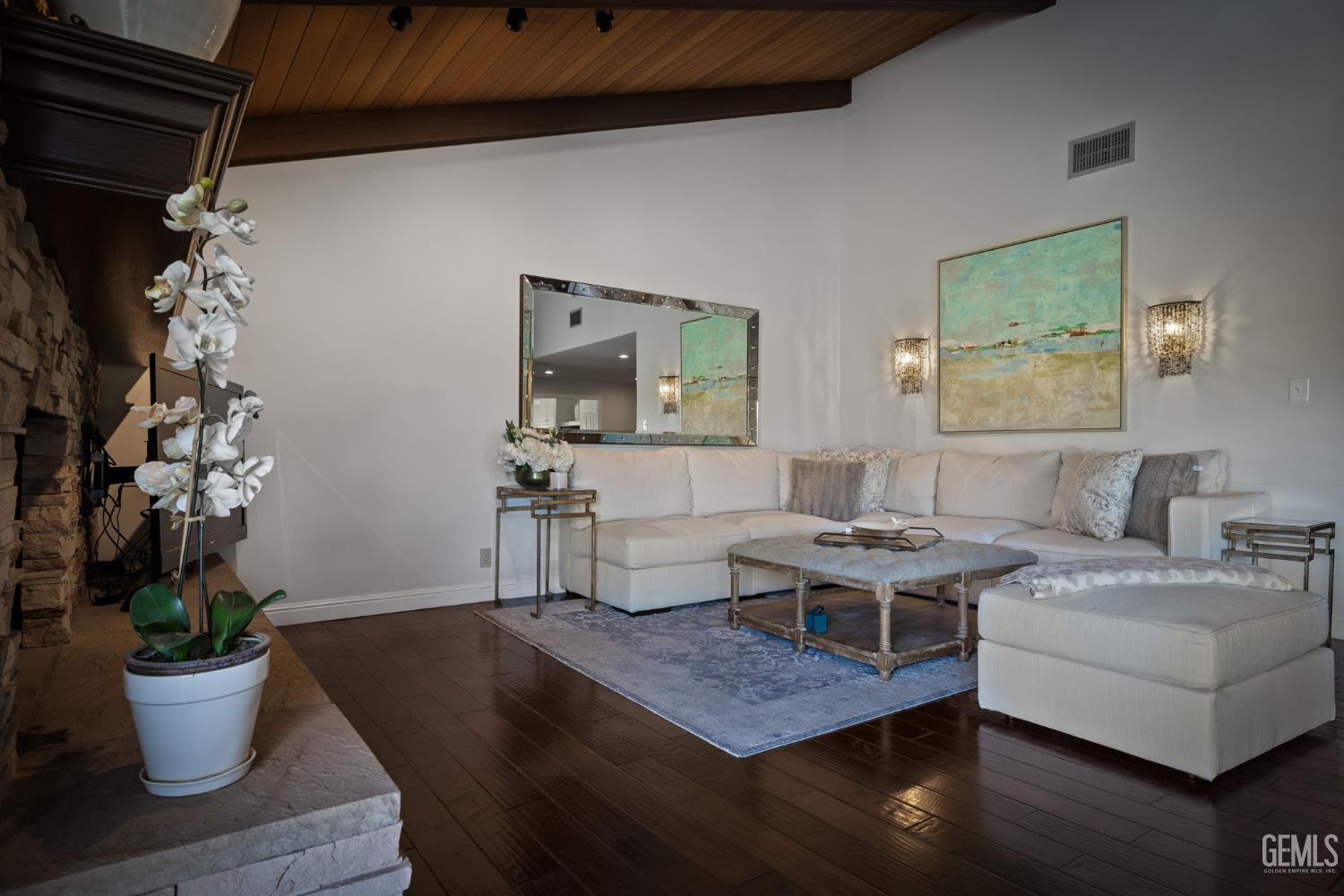 4290 Country Club Drive