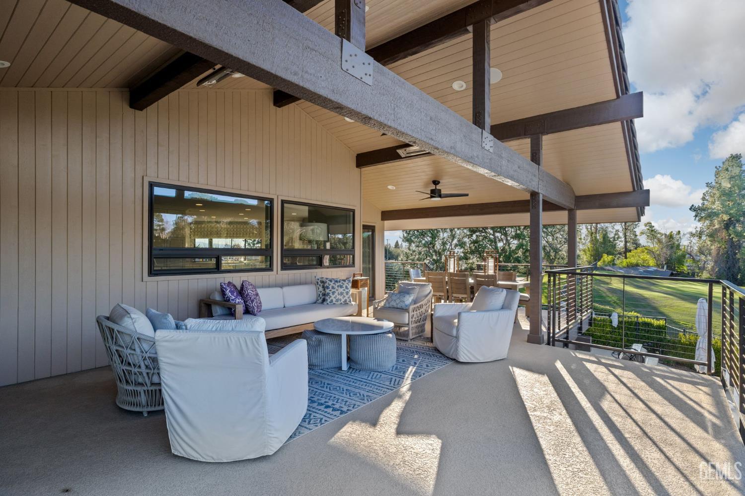 4290 Country Club Drive