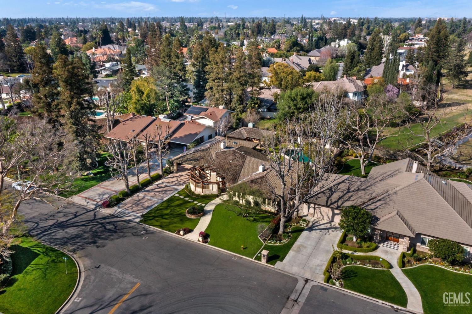 1233 Tam O Shanter Drive