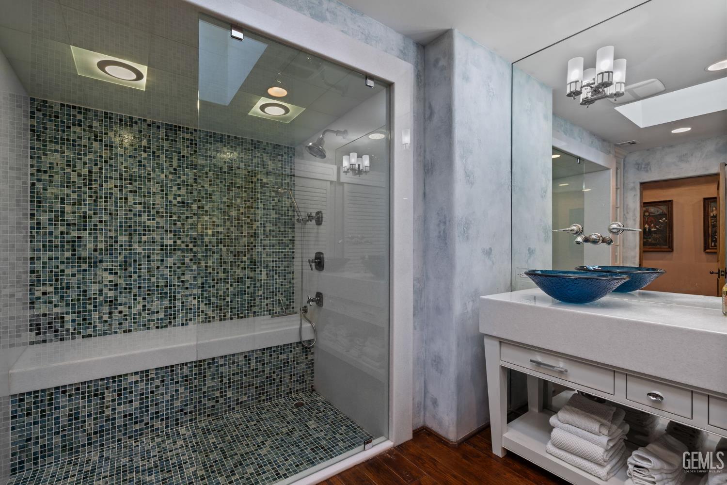 1233 Tam O Shanter Drive