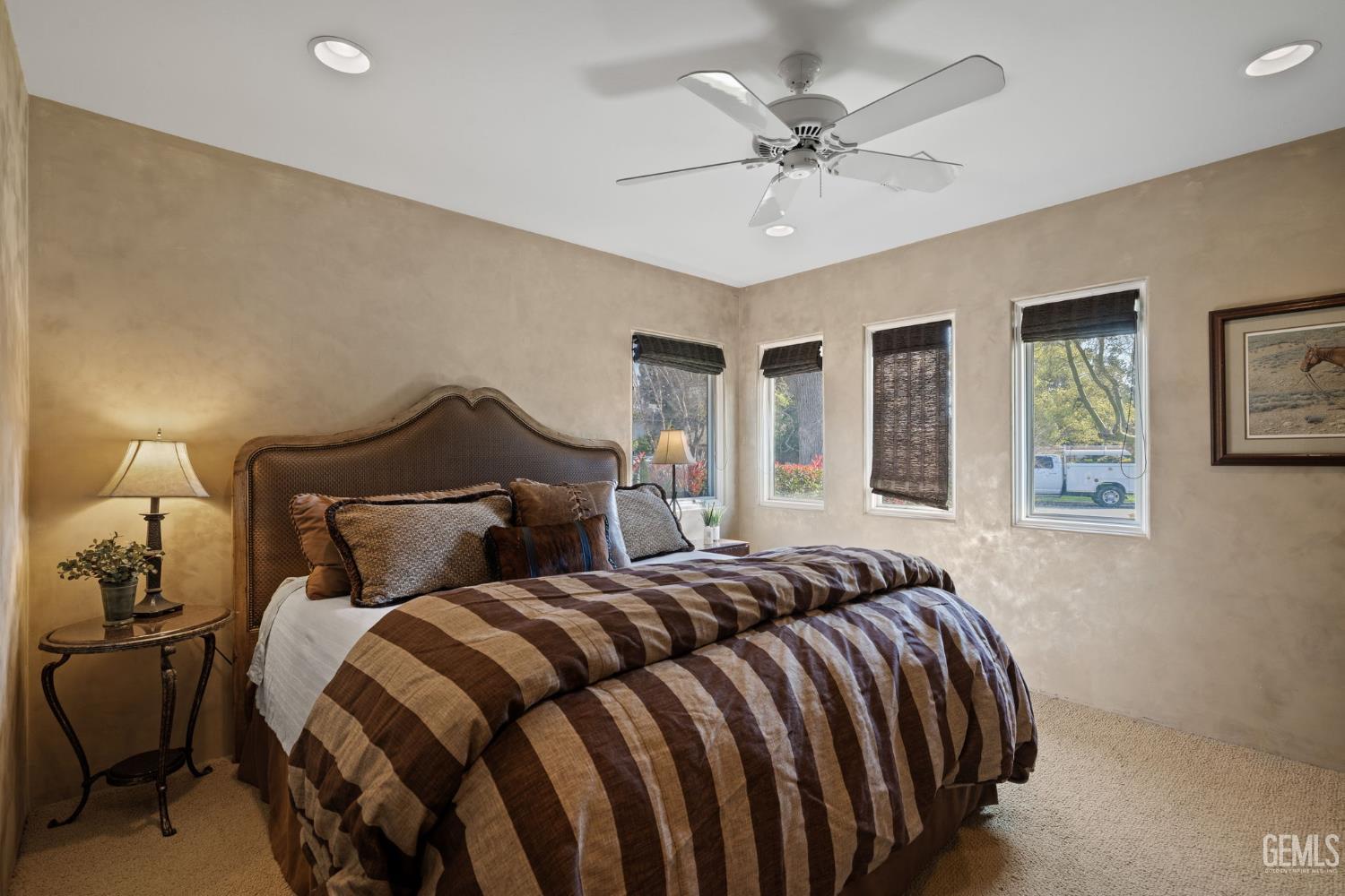 1233 Tam O Shanter Drive