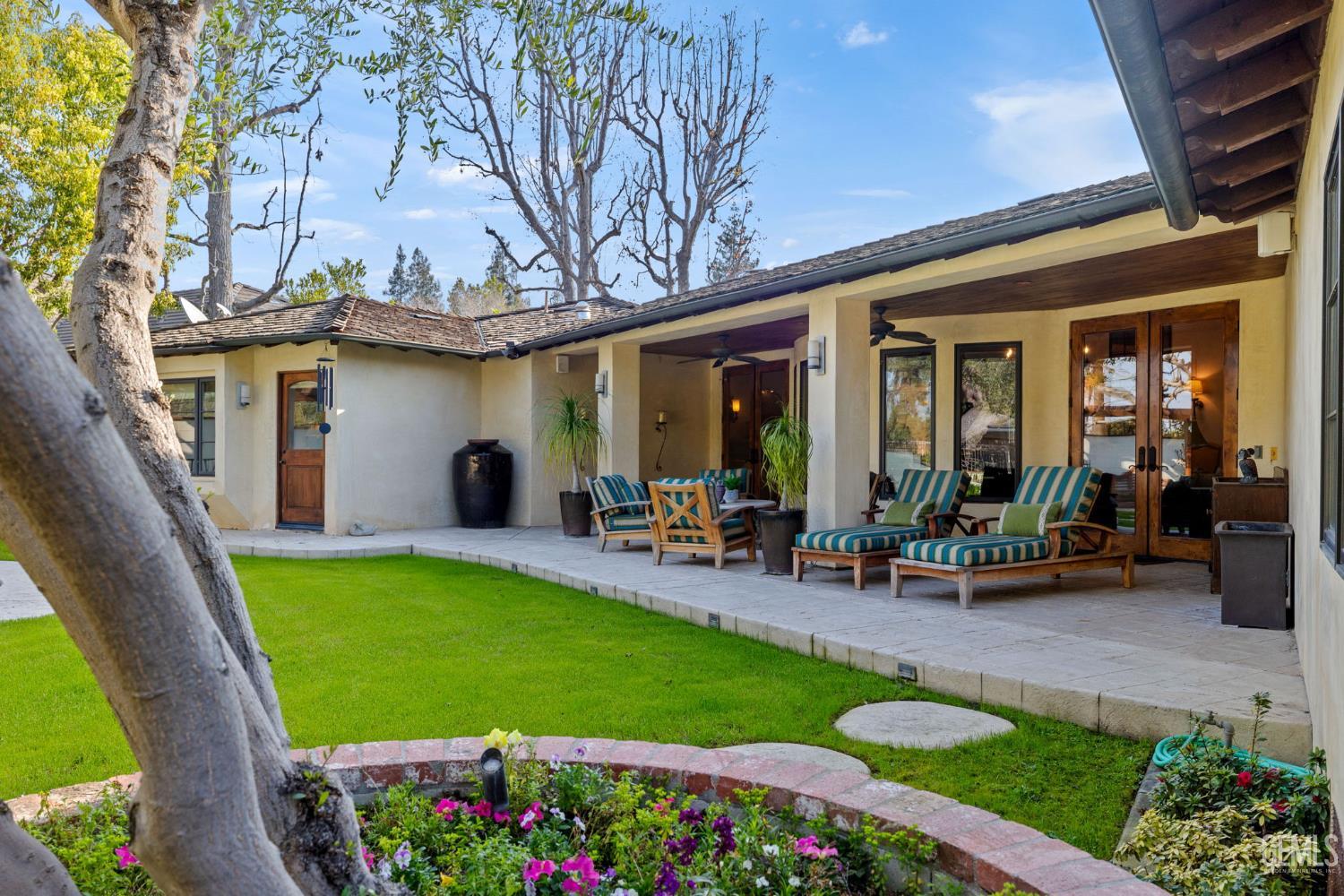 1233 Tam O Shanter Drive