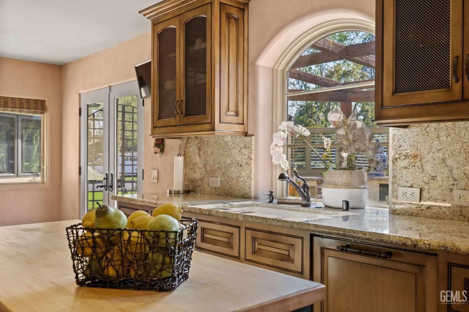 1233 Tam O Shanter Drive