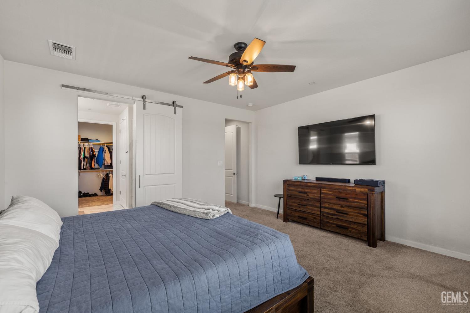 15 Claudia Autumn Drive