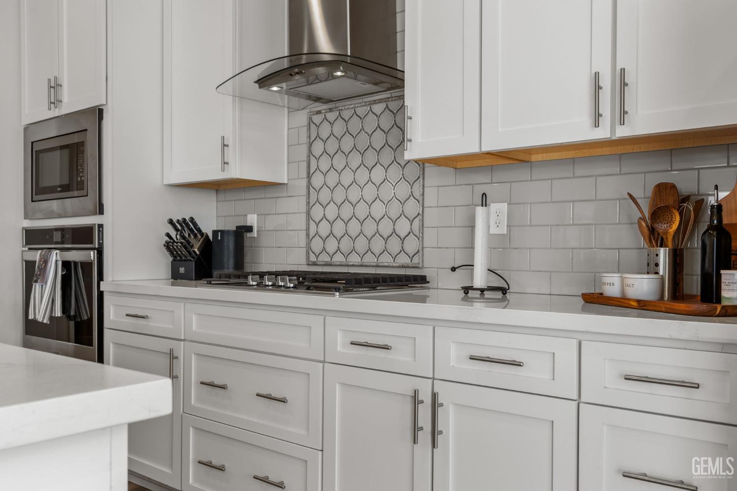 15 Claudia Autumn Drive