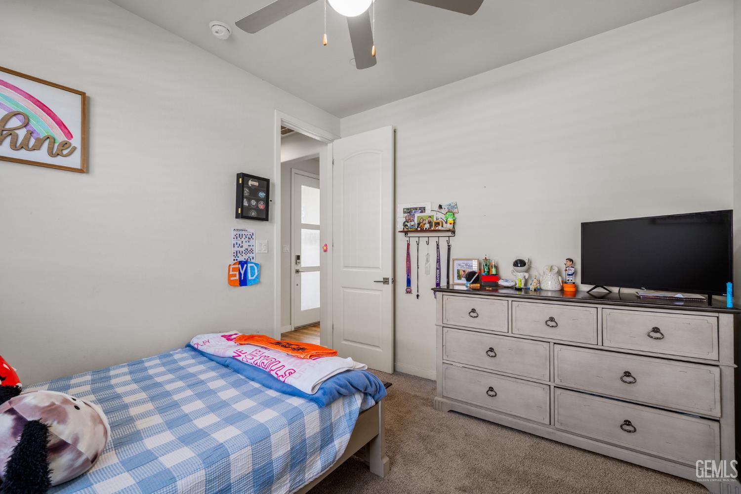 15 Claudia Autumn Drive