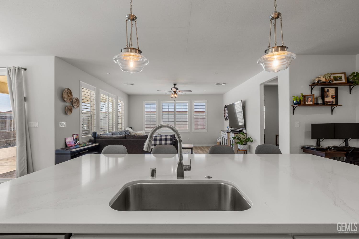 15 Claudia Autumn Drive