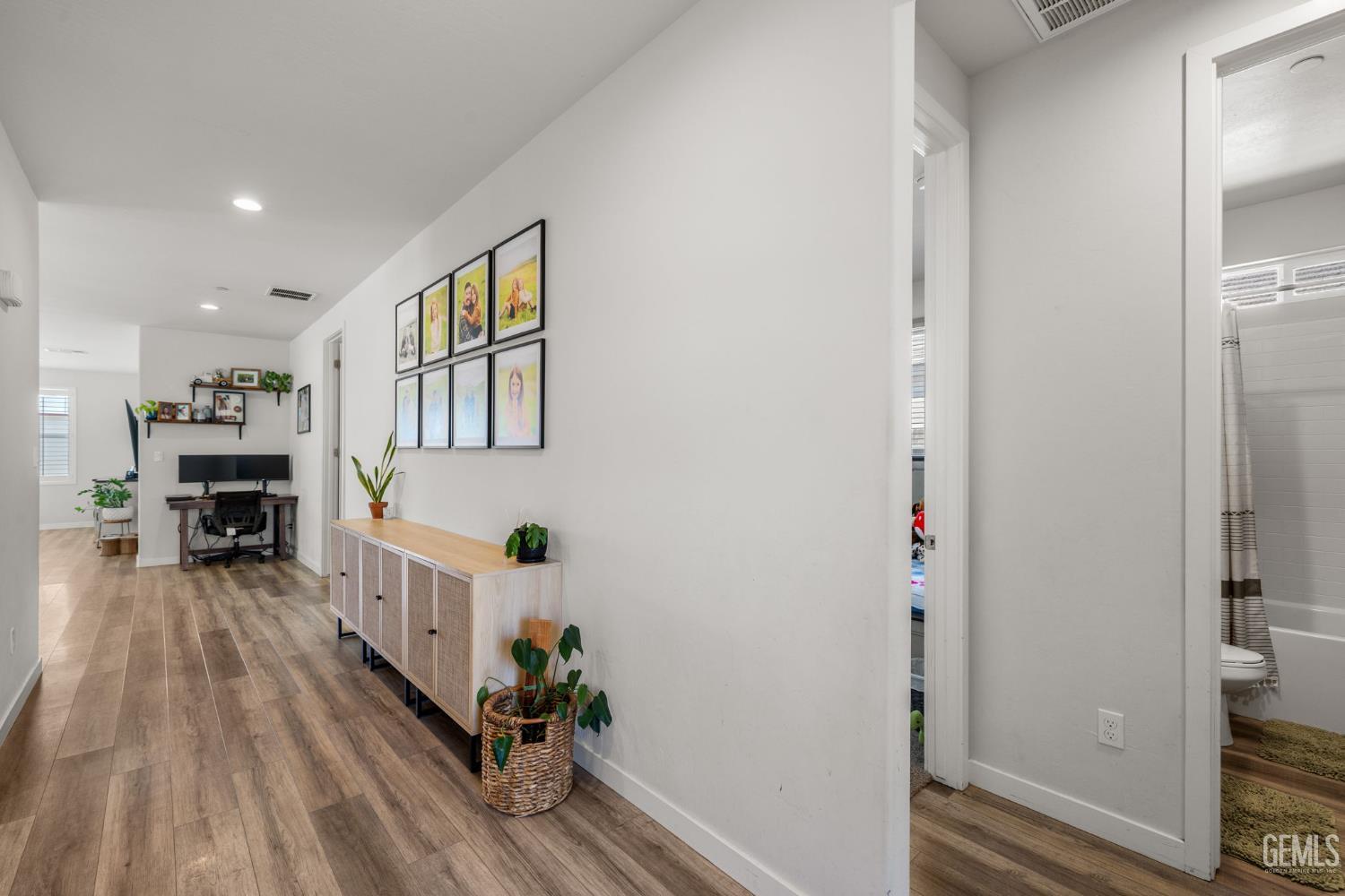 15 Claudia Autumn Drive