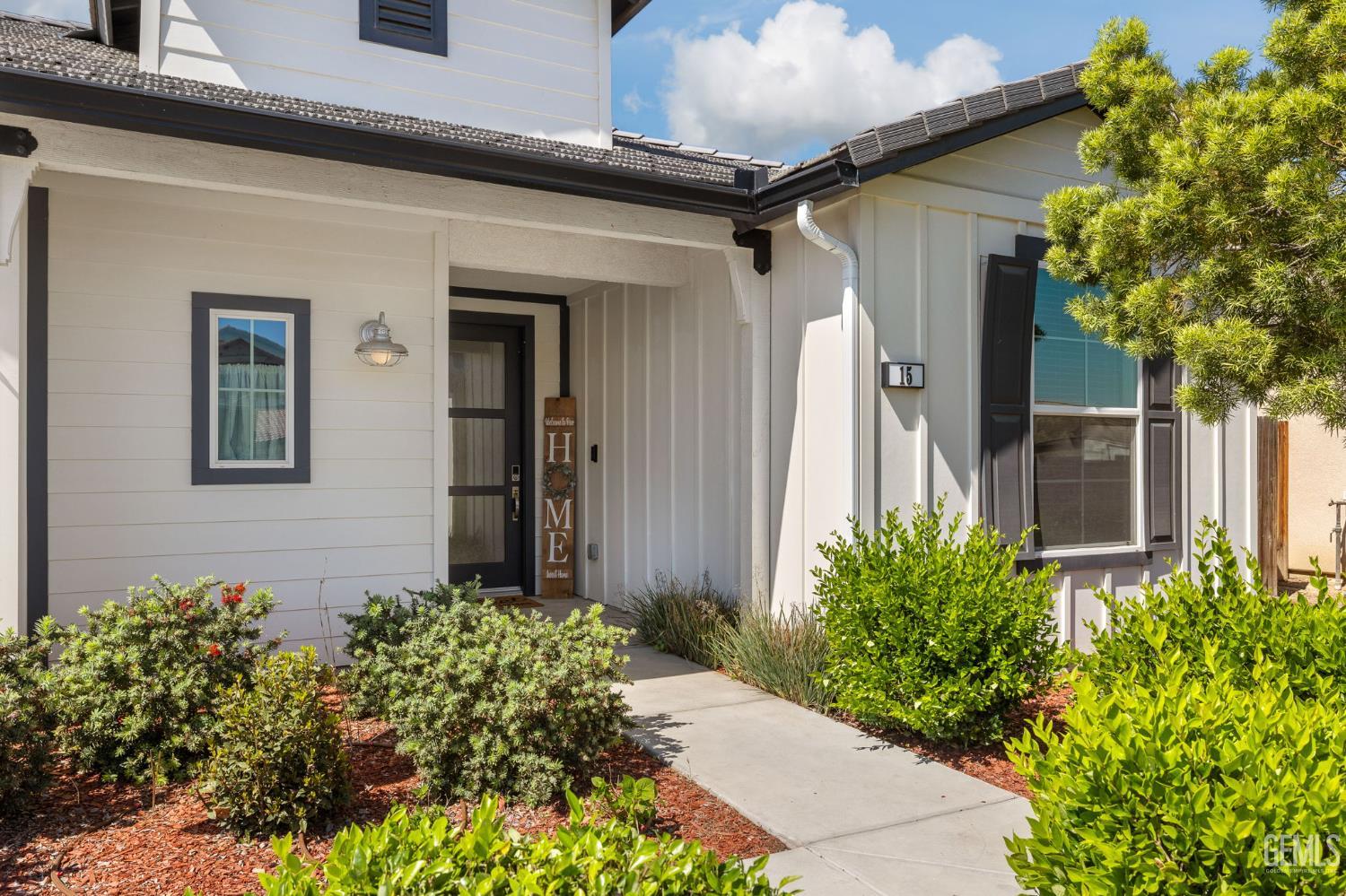 15 Claudia Autumn Drive