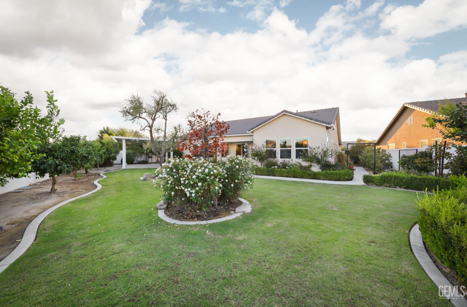 2228 Swanfield Way