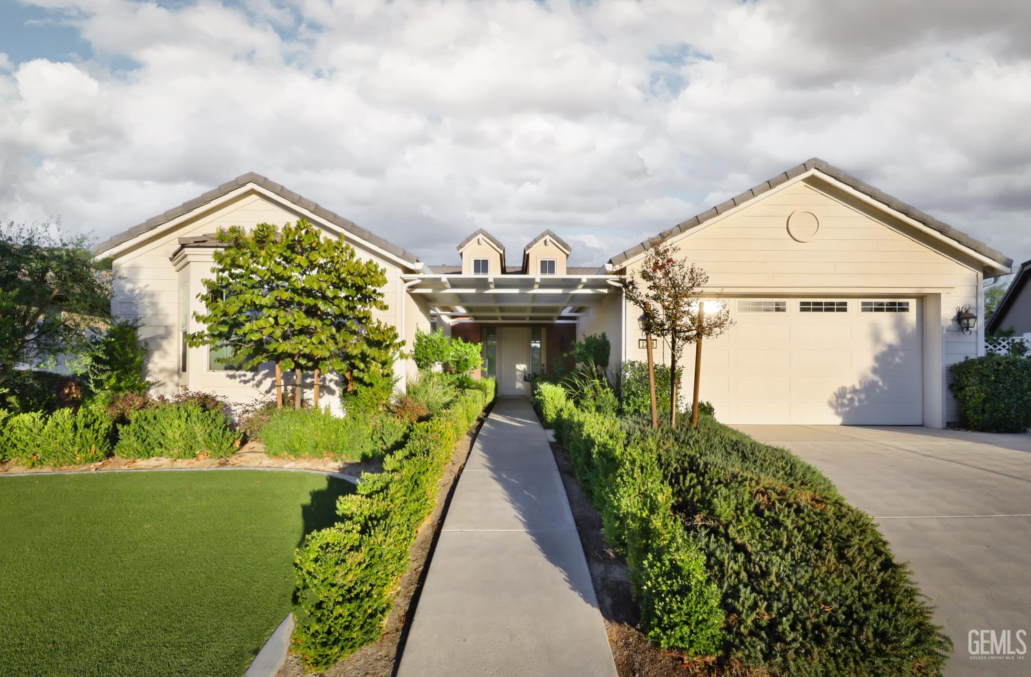 2228 Swanfield Way