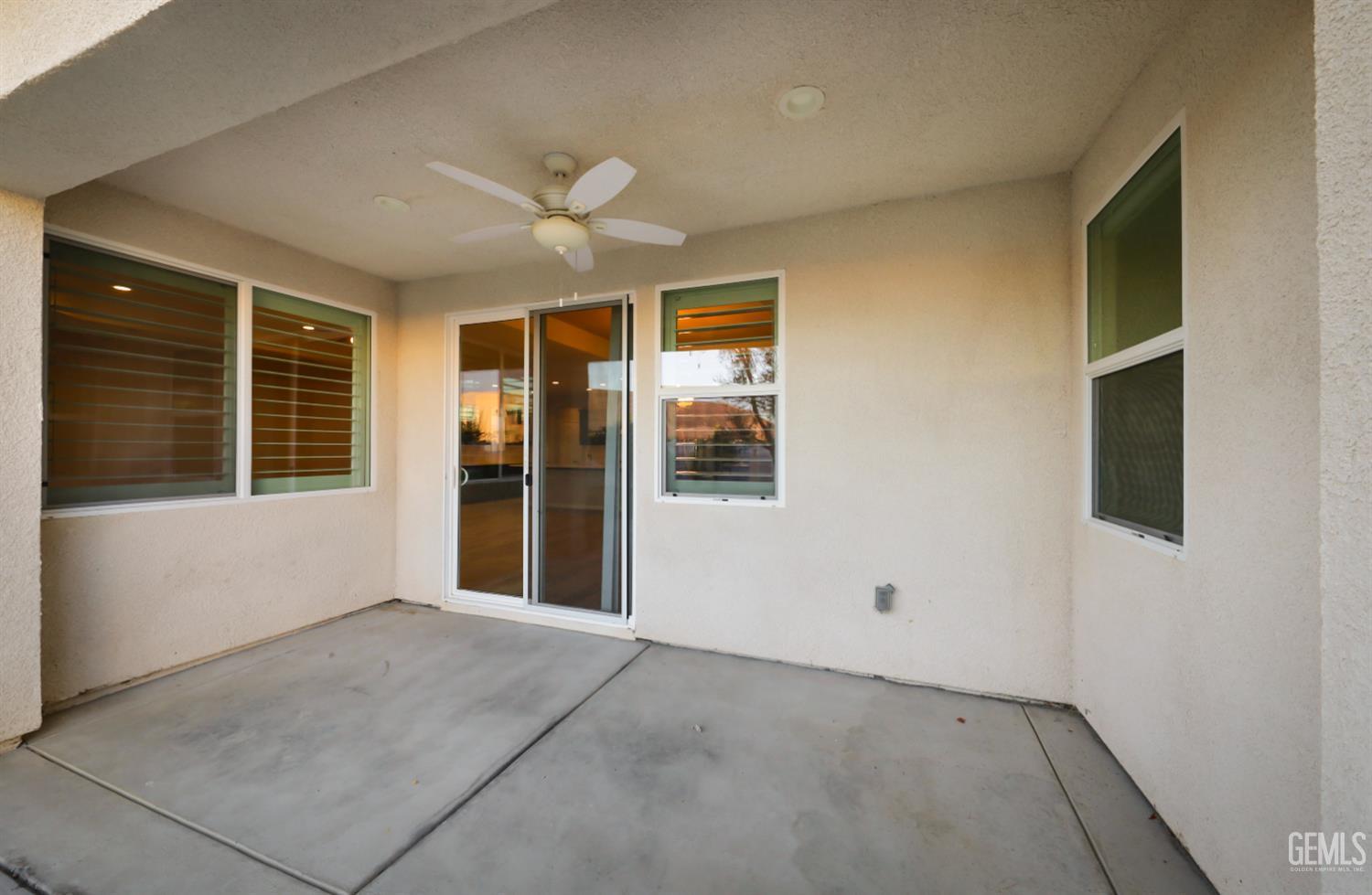 2228 Swanfield Way