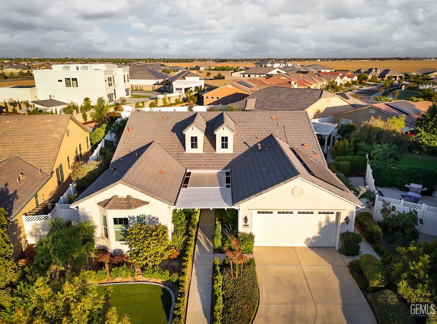 2228 Swanfield Way