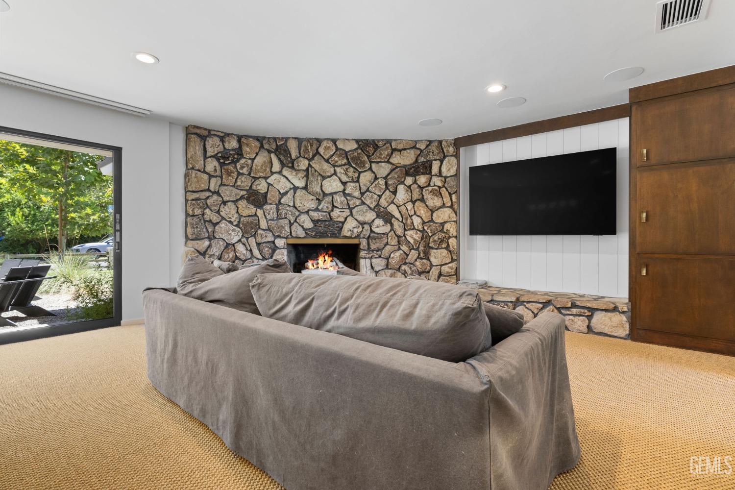 1217 Tam O Shanter Drive