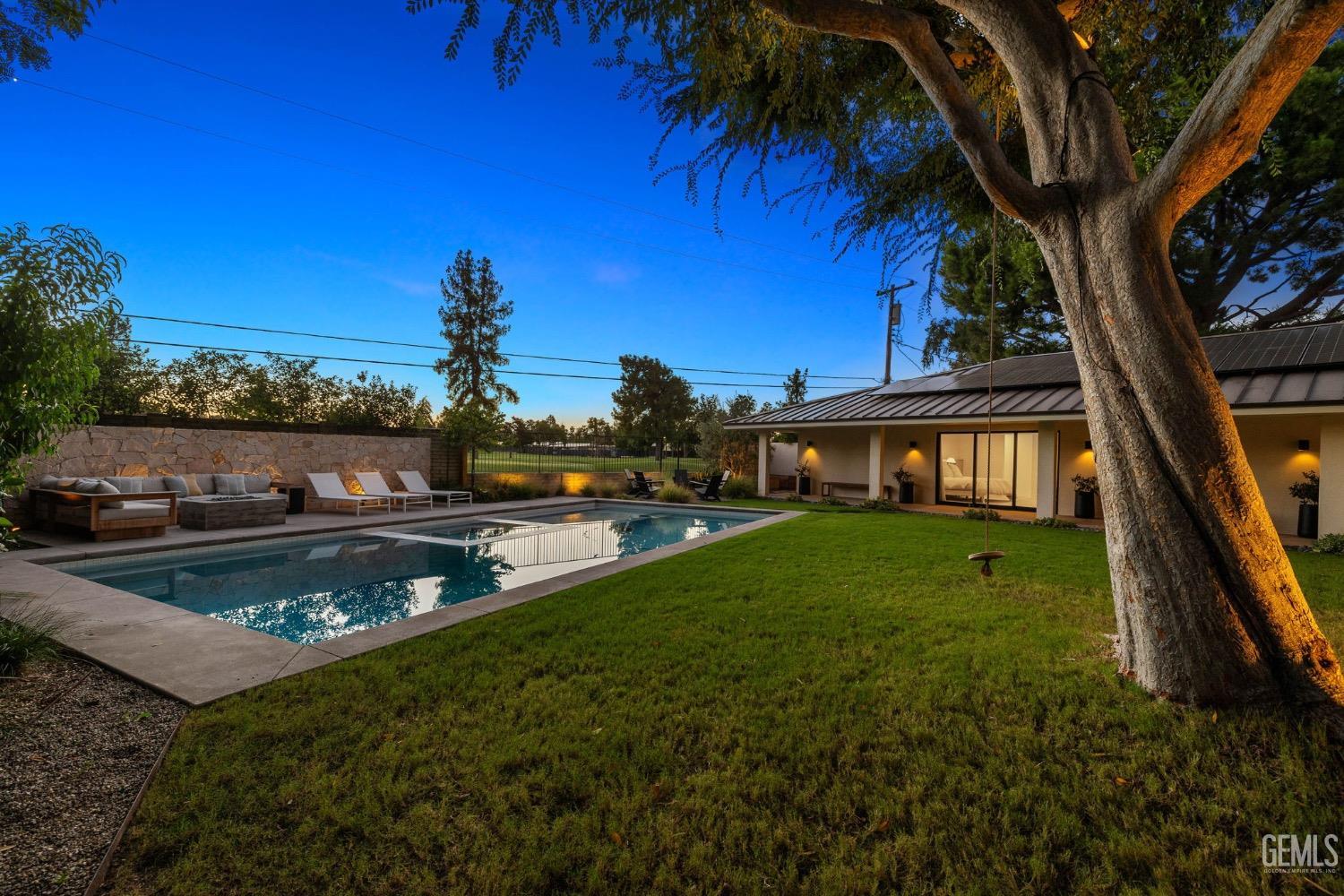 1217 Tam O Shanter Drive