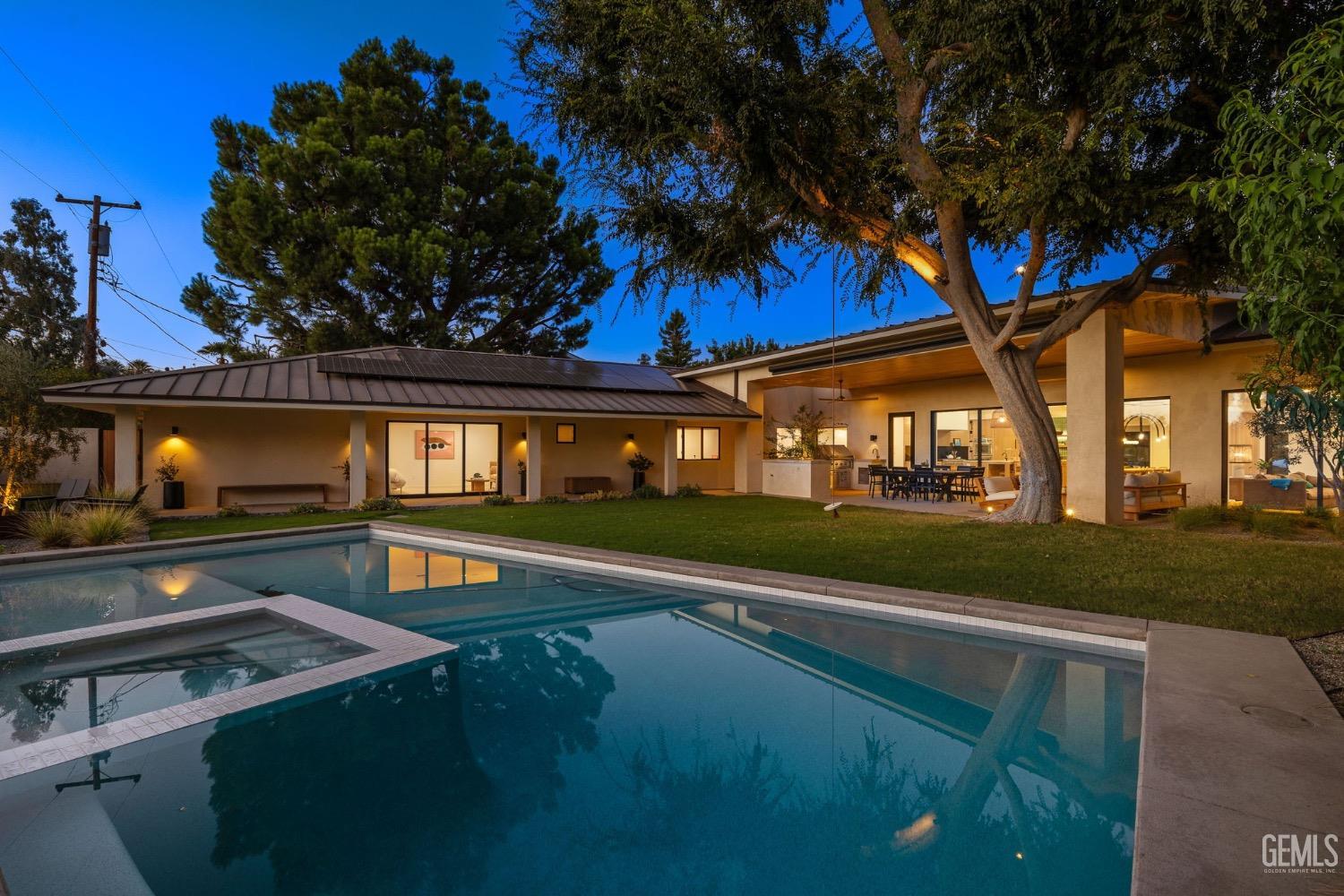 1217 Tam O Shanter Drive