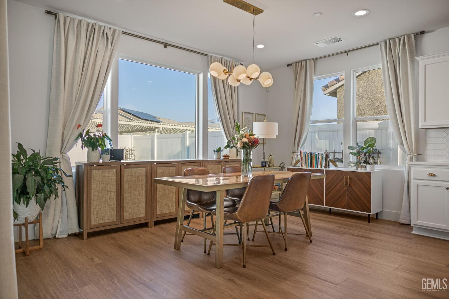 14912 Rutherford Park Avenue