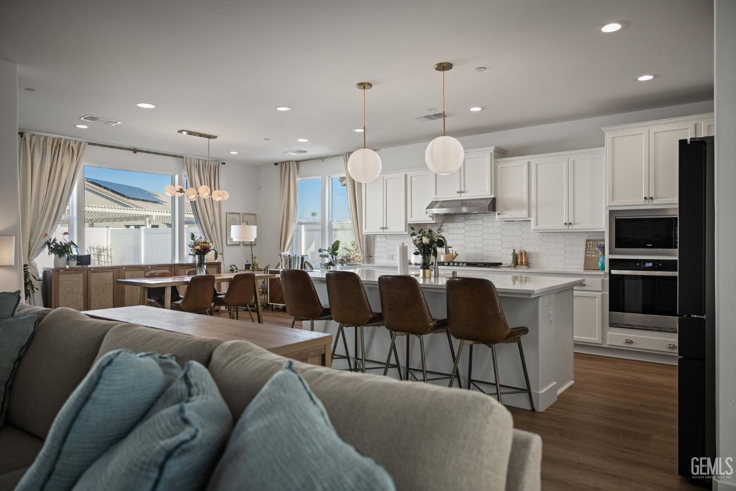 14912 Rutherford Park Avenue