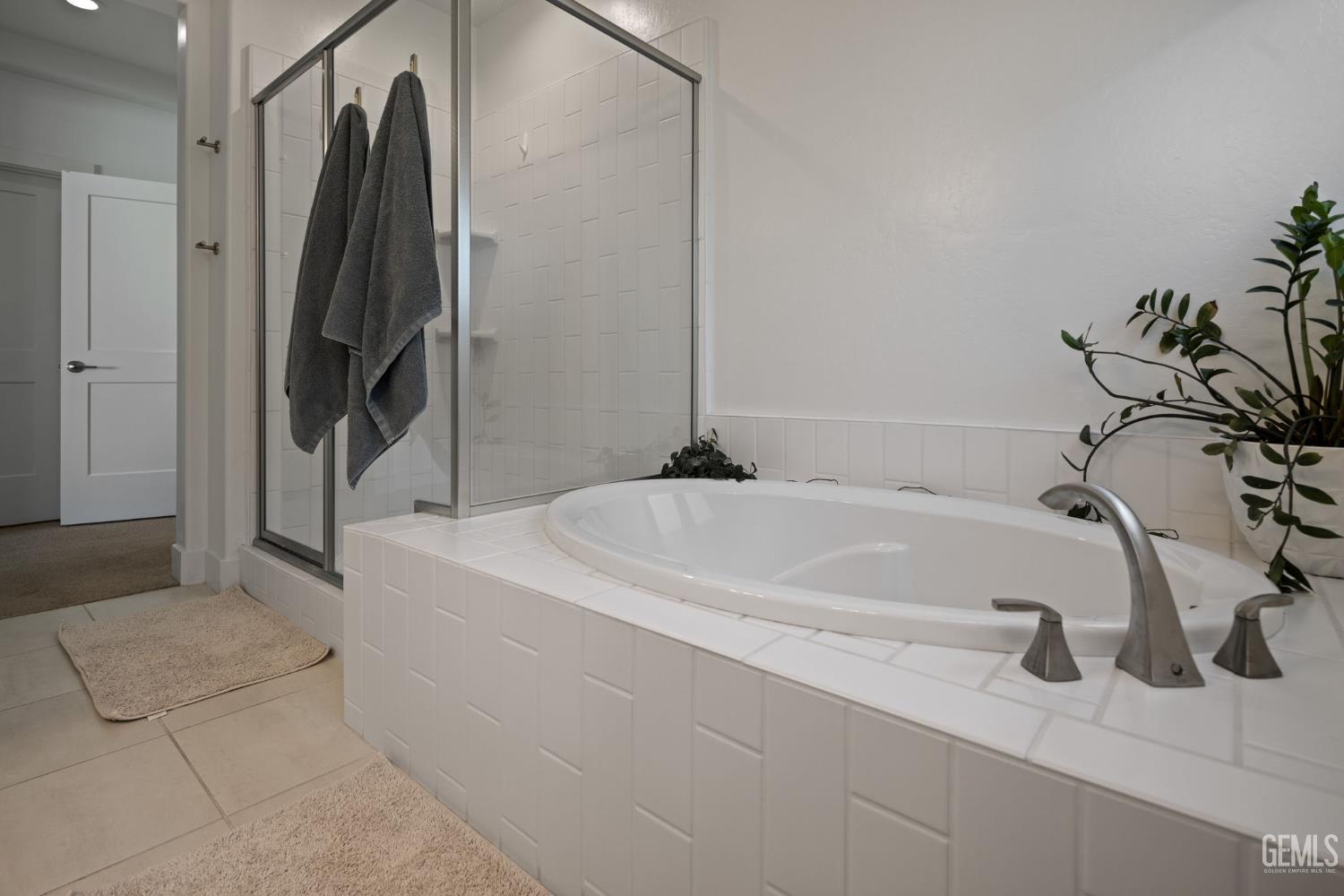 14912 Rutherford Park Avenue