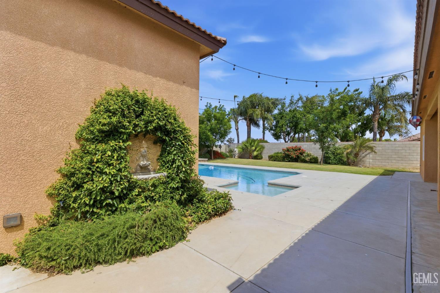 15056 Redwood Springs Drive