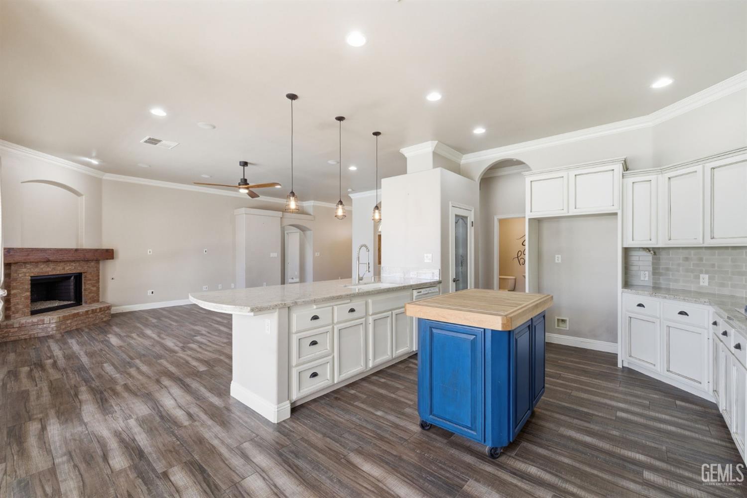 15056 Redwood Springs Drive
