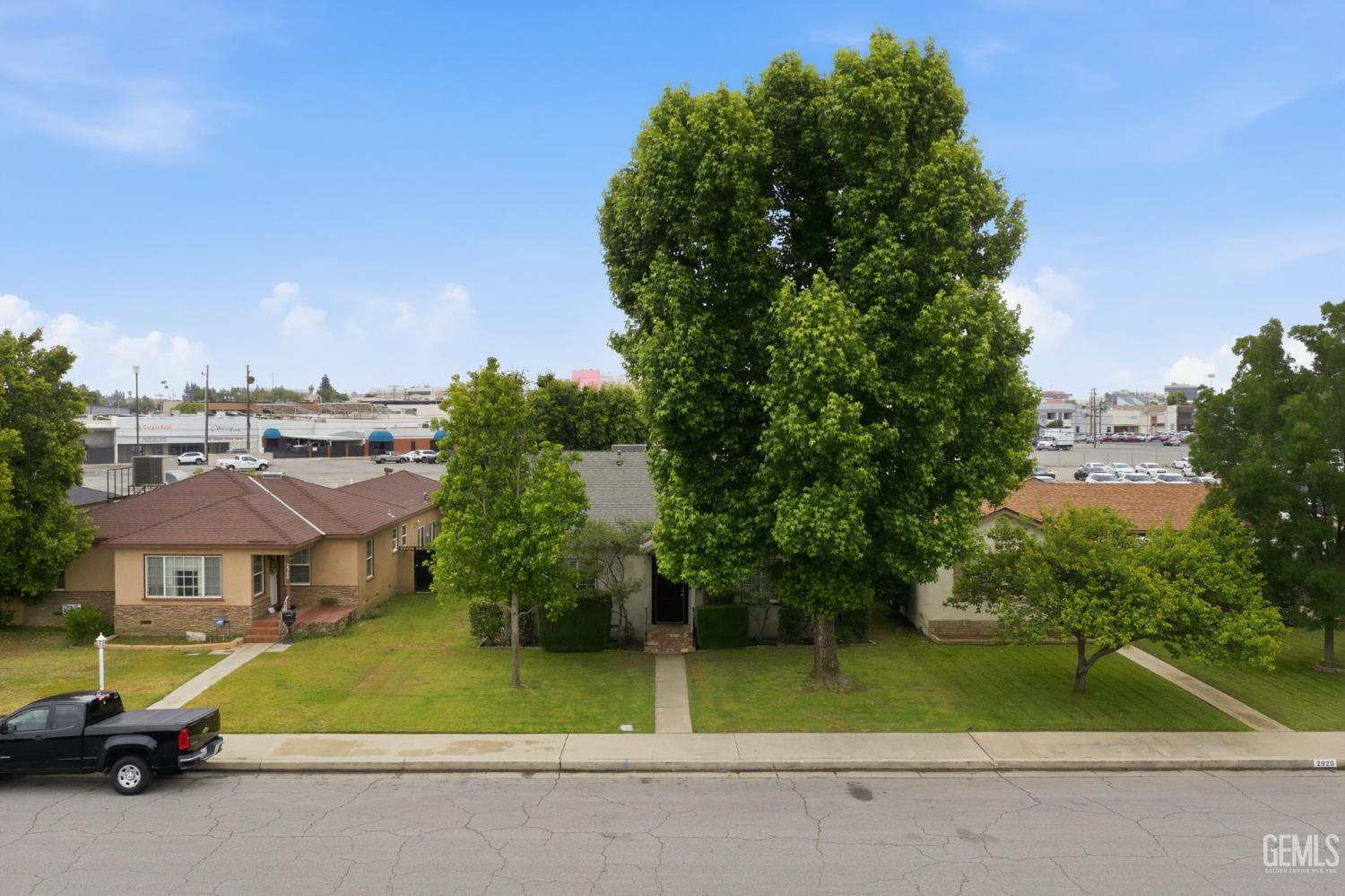 2830 Alder Street