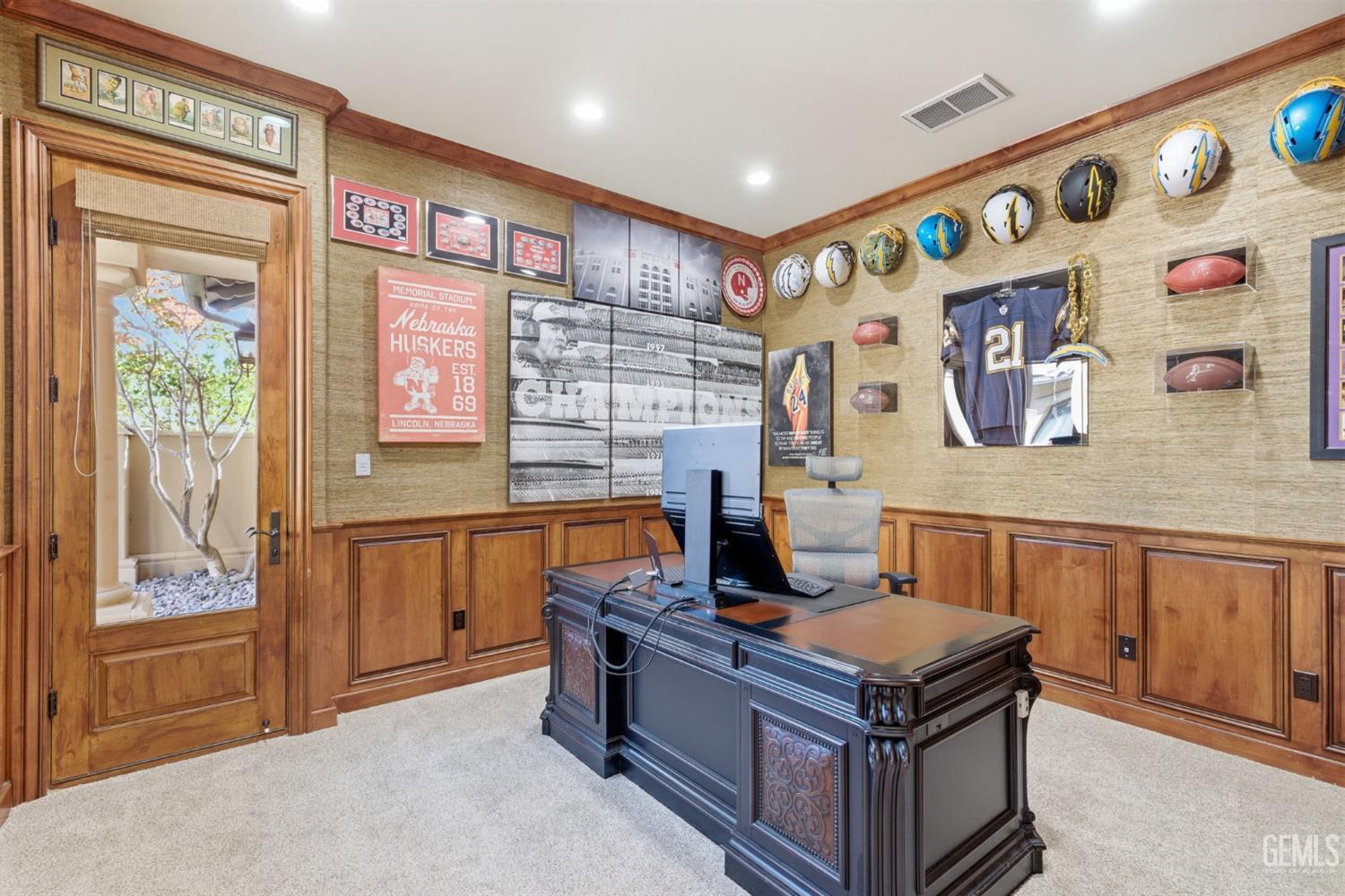 2709 Cormier Drive