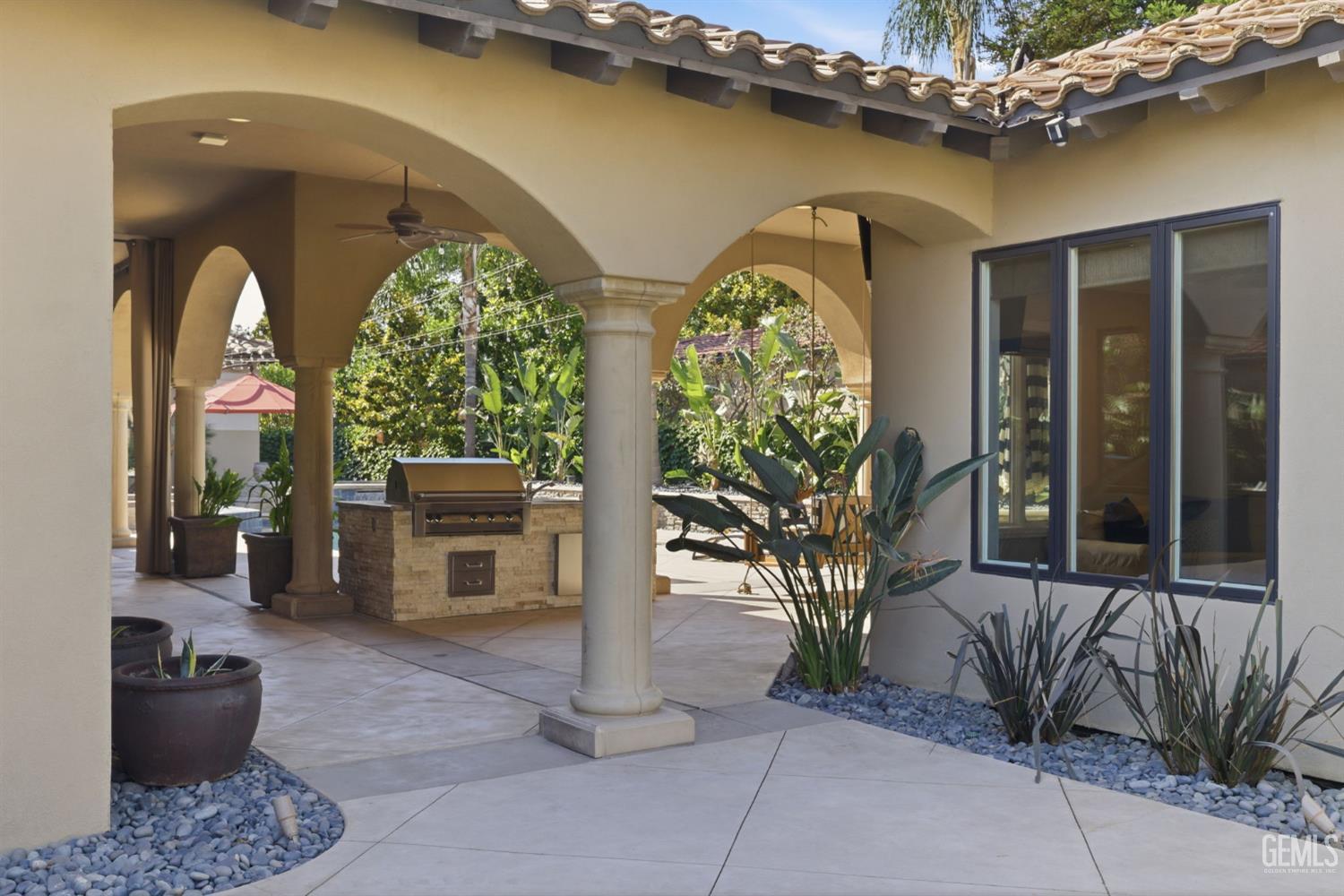 2709 Cormier Drive