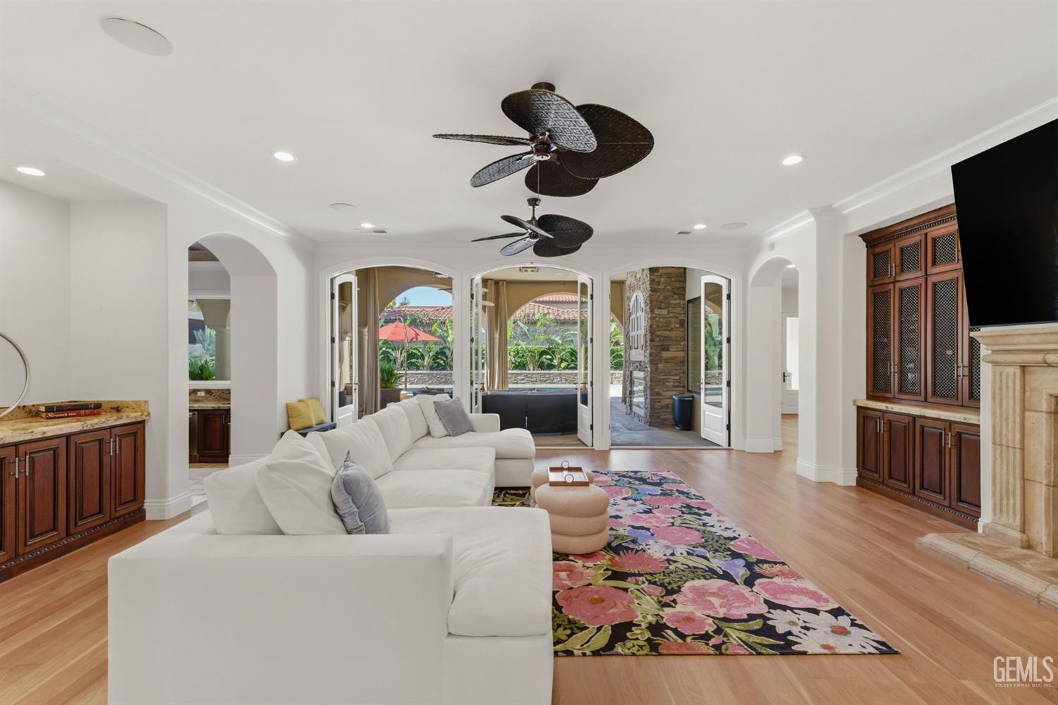 2709 Cormier Drive