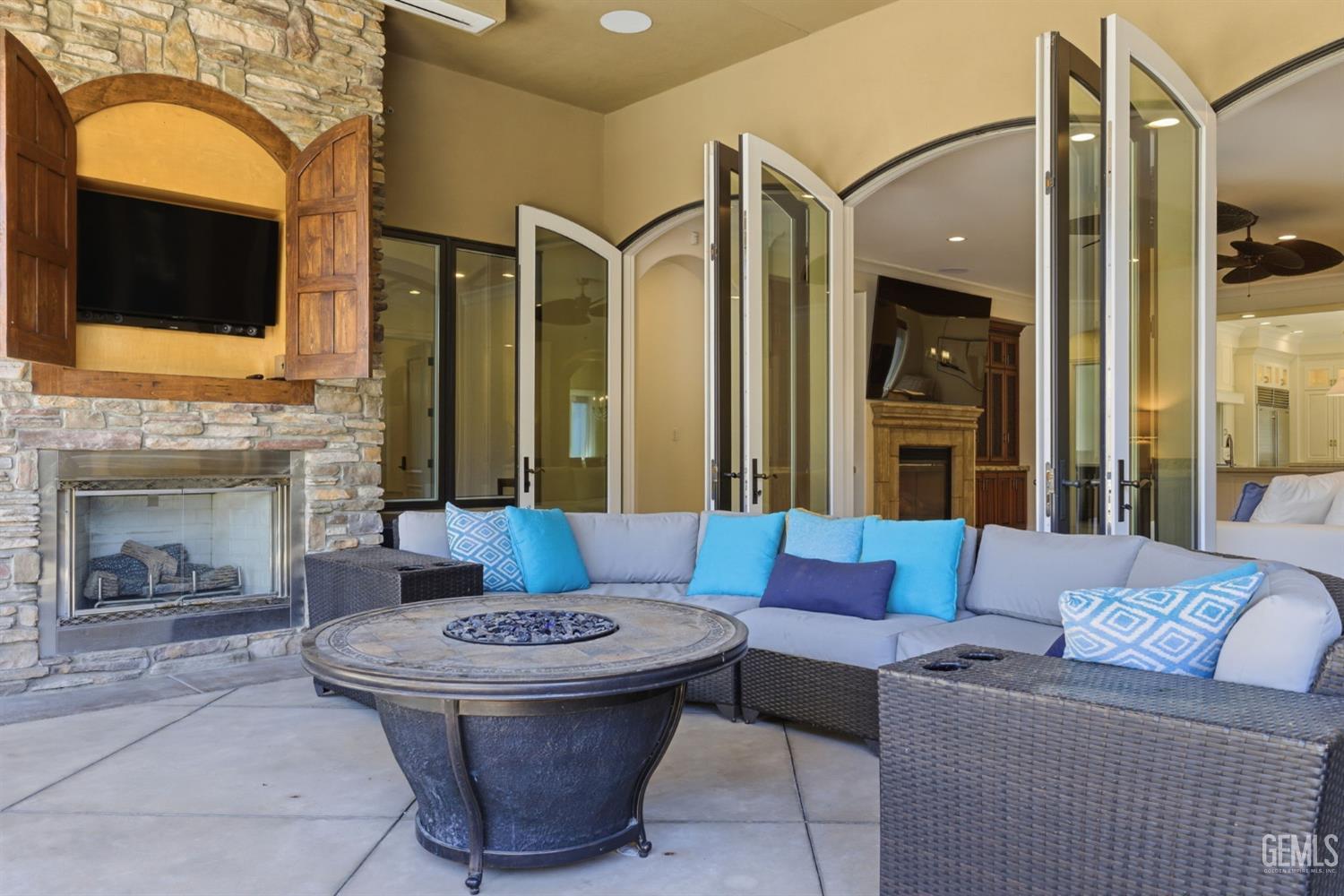 2709 Cormier Drive
