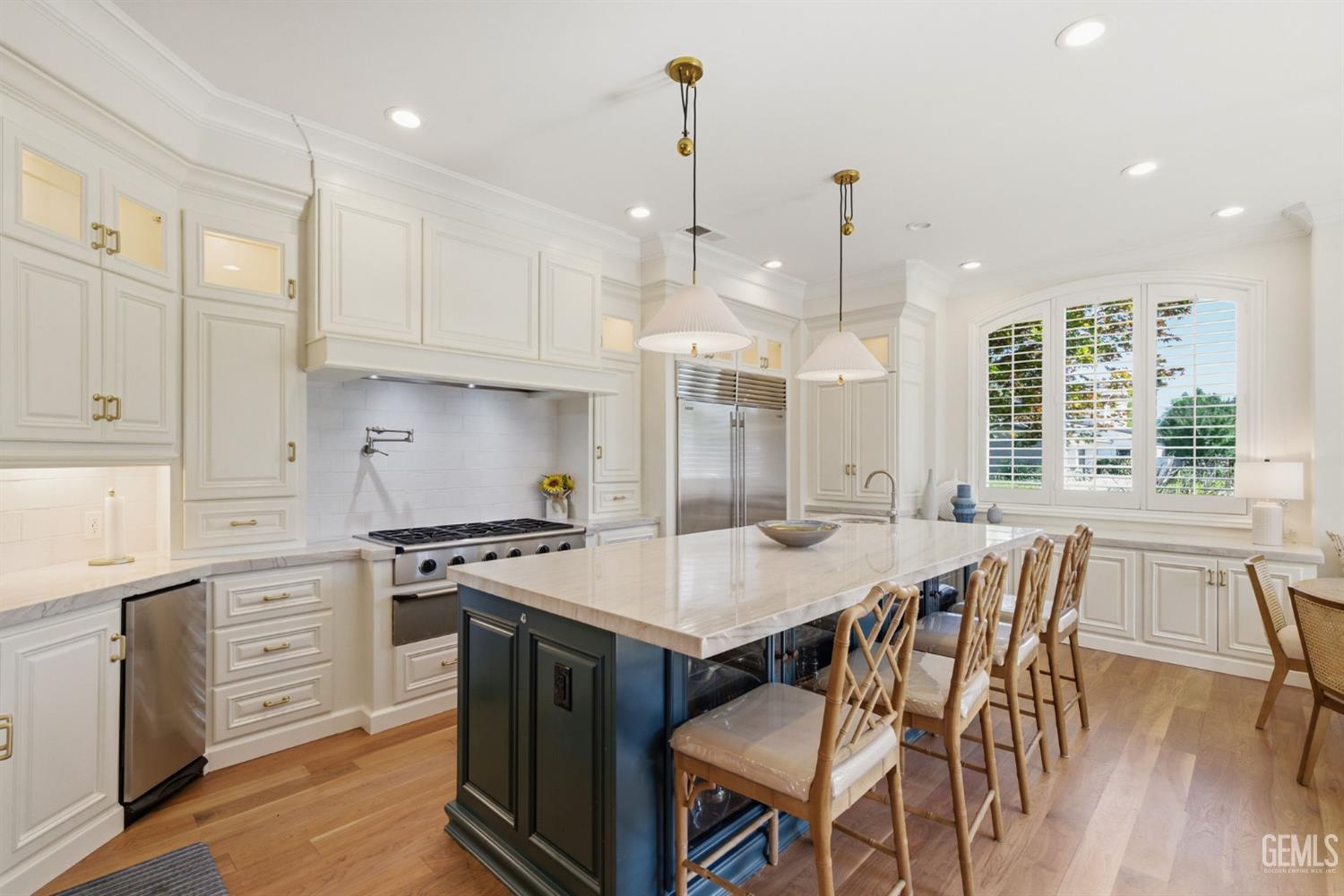 2709 Cormier Drive