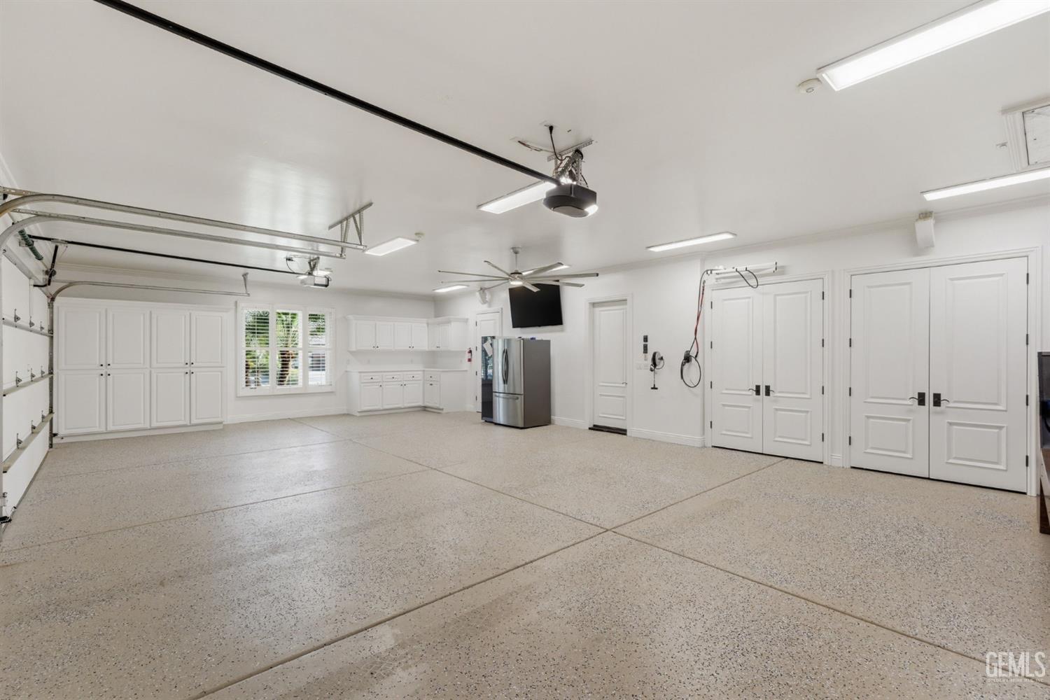 2709 Cormier Drive