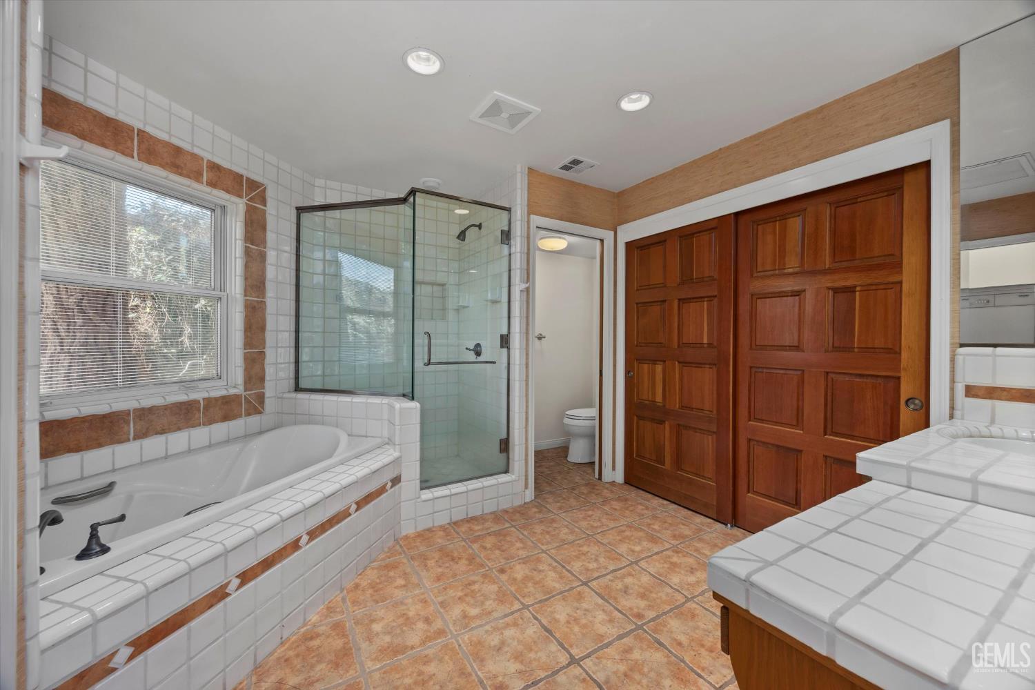 1033 Tam O Shanter Drive