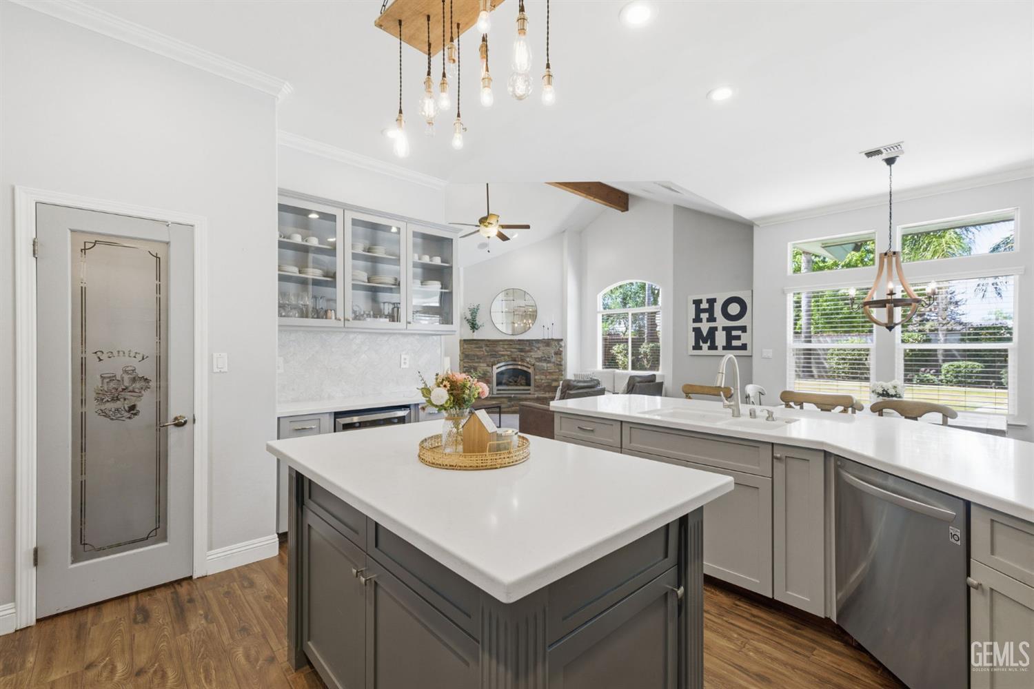 13910 Reserve Court