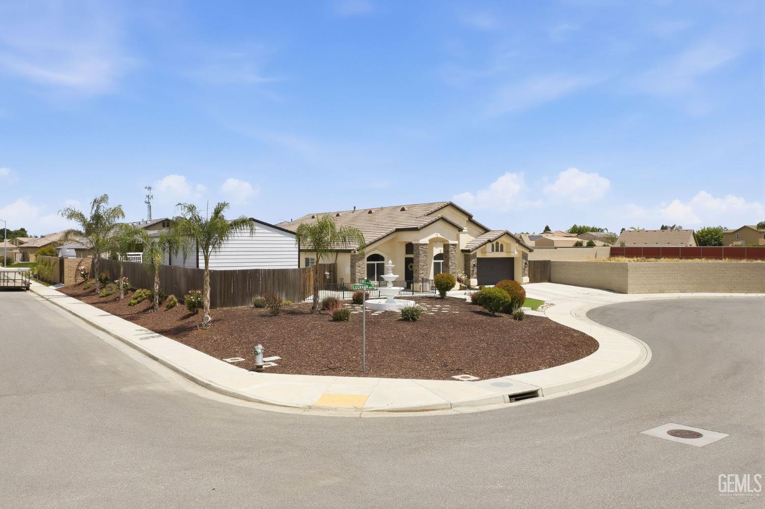 6008 Luckman Drive